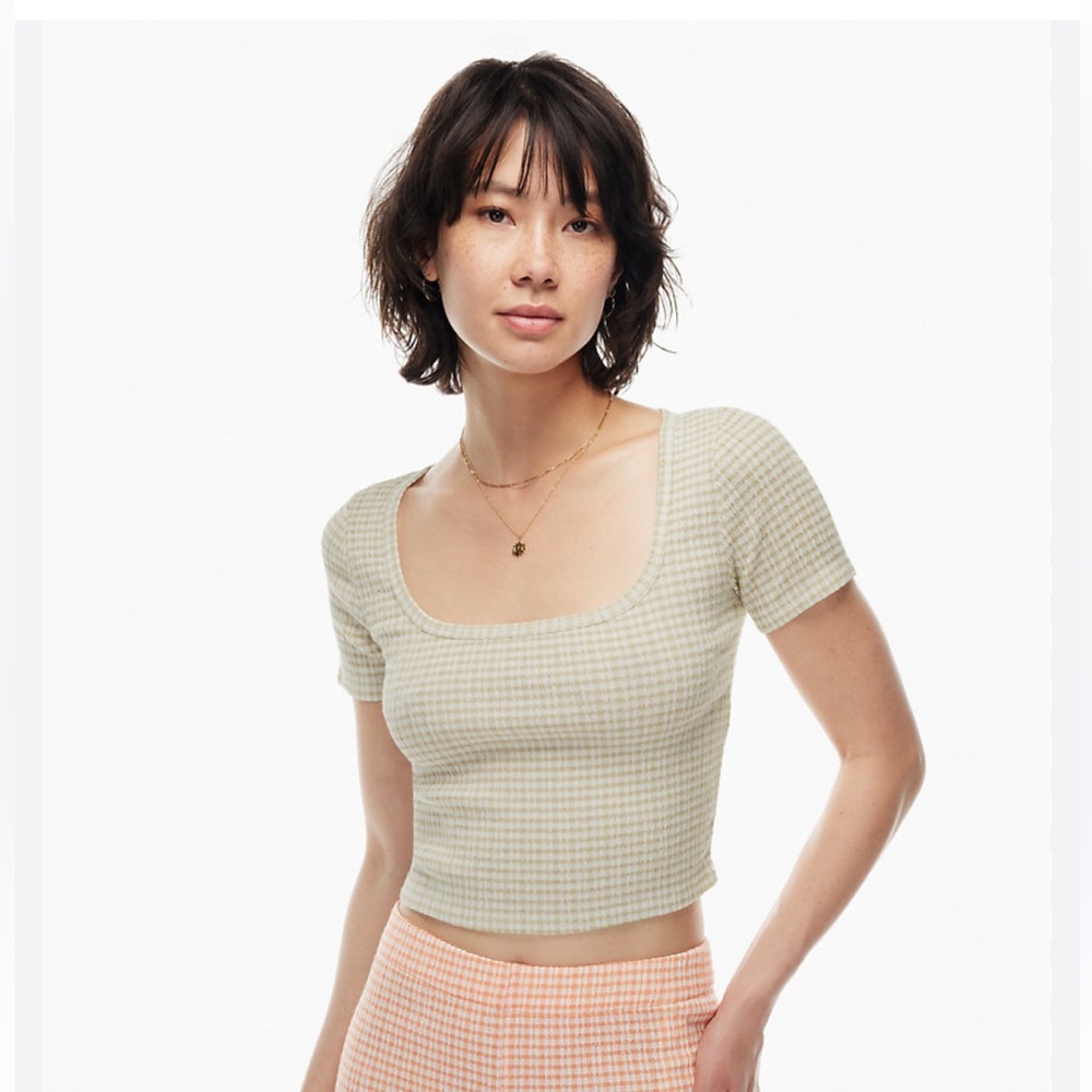 BNWOT Size S Aritzia yatch t-shirt.